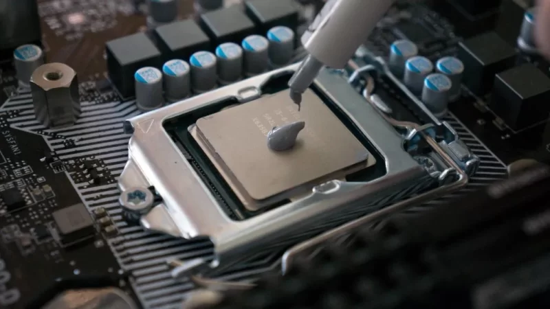 How to Apply New Thermal Paste to CPU
